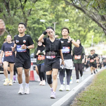 Runner Photo 3908545