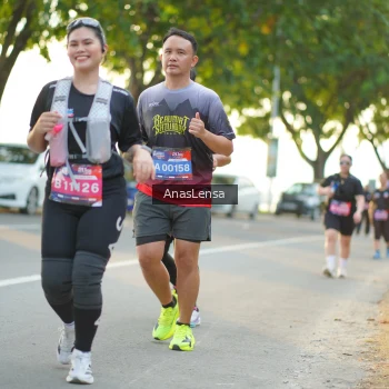 Runner Photo 3908576