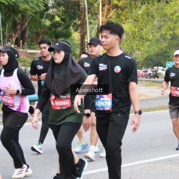 Runner Photo 3908605