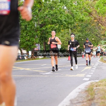 Runner Photo 3908607