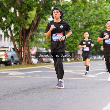 Runner Photo 3908614