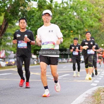 Runner Photo 3908639