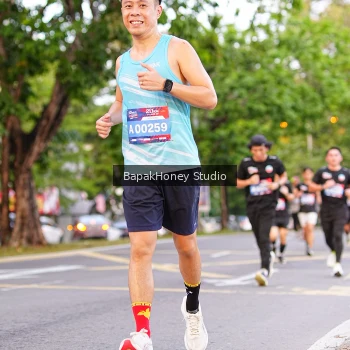 Runner Photo 3908640