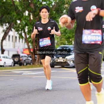Runner Photo 3908669