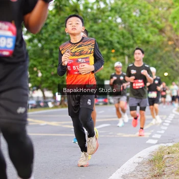 Runner Photo 3908719
