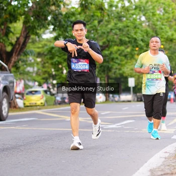 Runner Photo 3908746