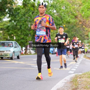 Runner Photo 3908817
