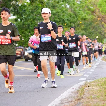 Runner Photo 3908847