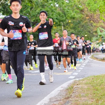 Runner Photo 3908896