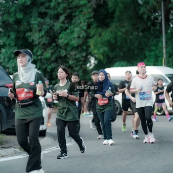 Runner Photo 3908935