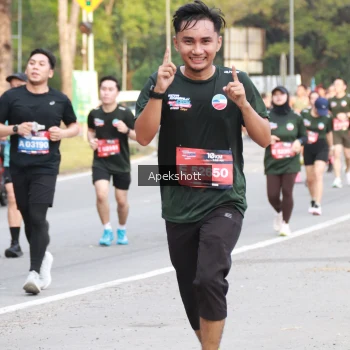 Runner Photo 3908973
