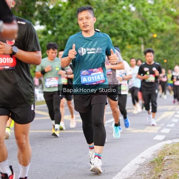 Runner Photo 3908997
