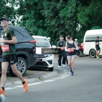 Runner Photo 3909031