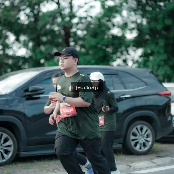 Runner Photo 3909108