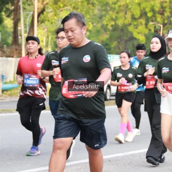 Runner Photo 3909147