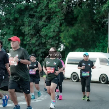 Runner Photo 3909152