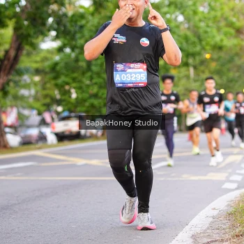 Runner Photo 3909160