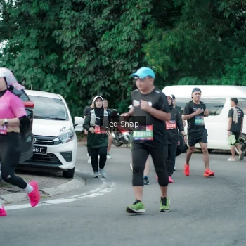 Runner Photo 3909173