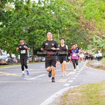 Runner Photo 3909222