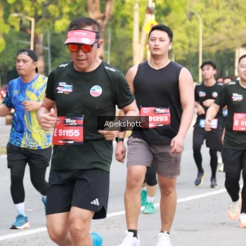 Runner Photo 3909350