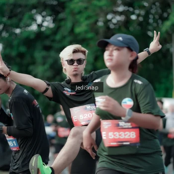 Runner Photo 3909395