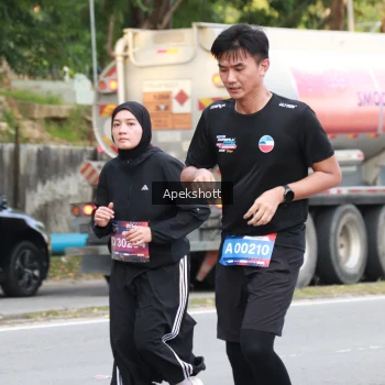 Runner Photo 3909449