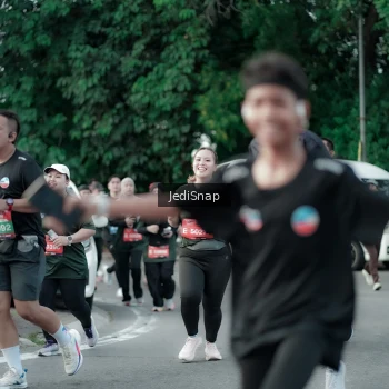Runner Photo 3909450