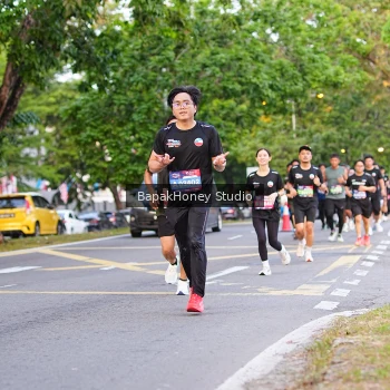Runner Photo 3909470