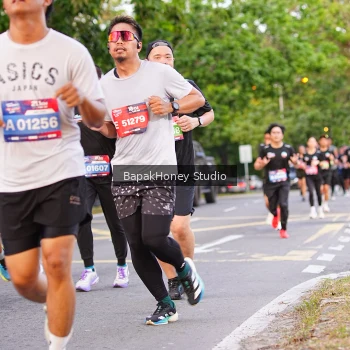 Runner Photo 3909486
