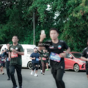 Runner Photo 3909487