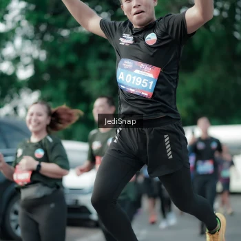 Runner Photo 3909497