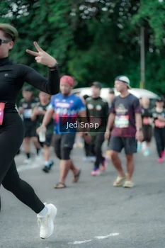 Runner Photo 3909634