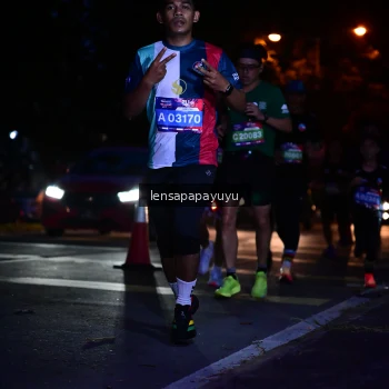 Runner Photo 3909642