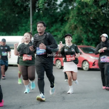 Runner Photo 3909669