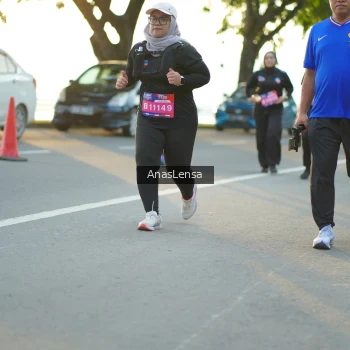 Runner Photo 3909671