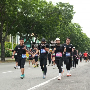 Runner Photo 3909708