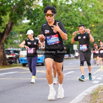 Runner Photo 3909806