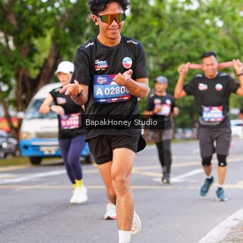 Runner Photo 3909867