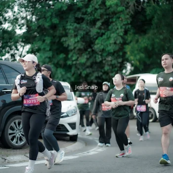 Runner Photo 3909885