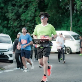 Runner Photo 3909903