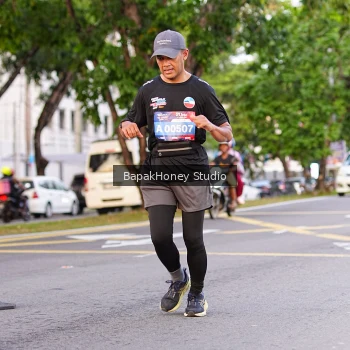 Runner Photo 3909913