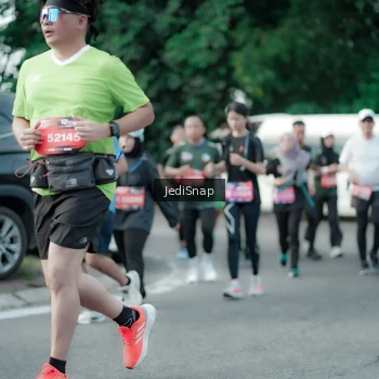 Runner Photo 3909922