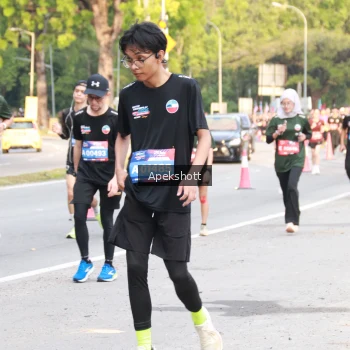 Runner Photo 3909965