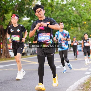 Runner Photo 3909998