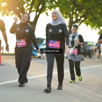 Runner Photo 3910005