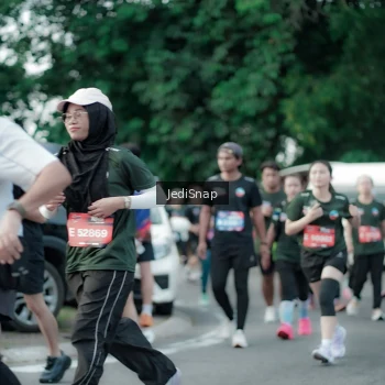 Runner Photo 3910055