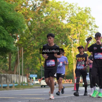Runner Photo 3910105