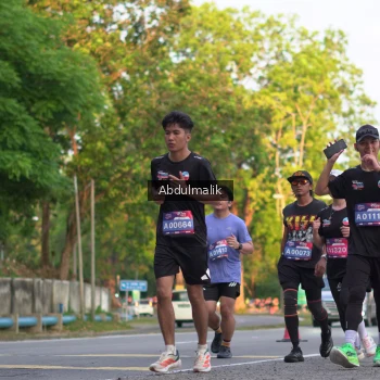 Runner Photo 3910106