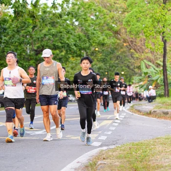 Runner Photo 3910221
