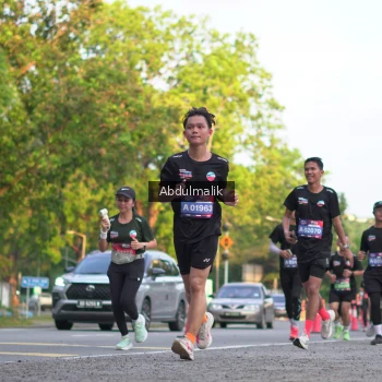 Runner Photo 3910294